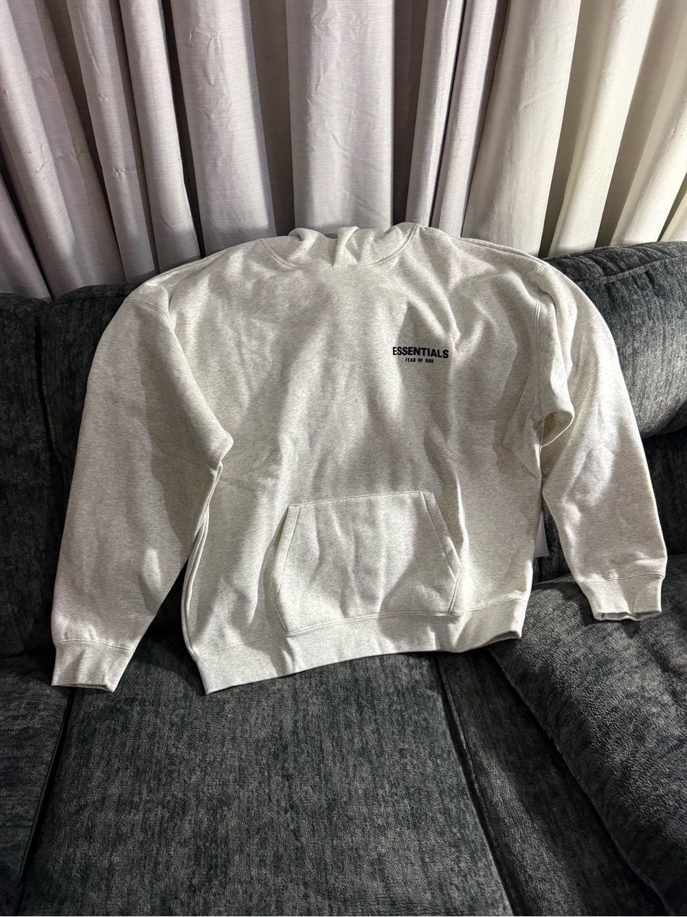 Fear Of God ESSENTIALS Crewneck Sweatshirt in Light Oatmeal